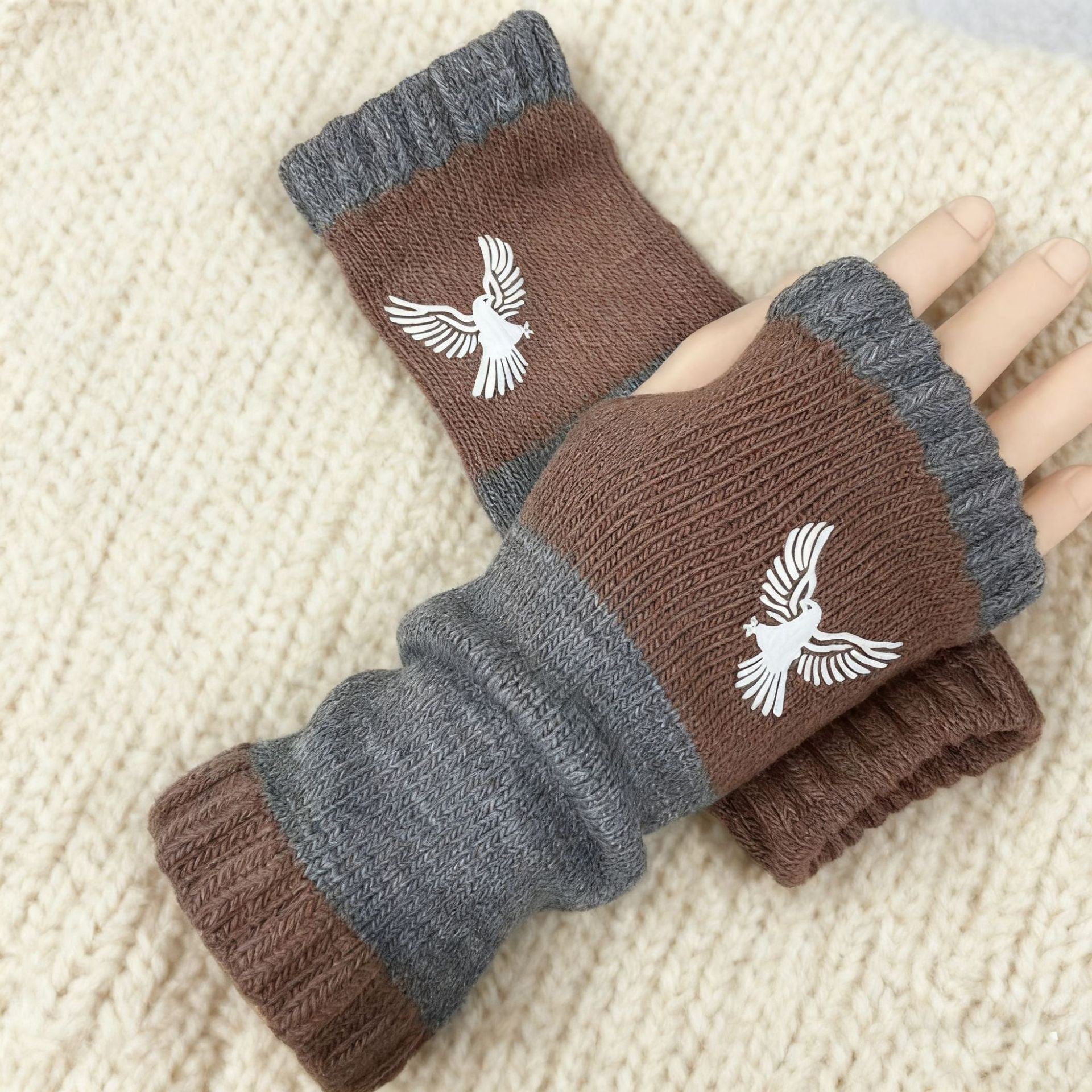Womens Knitted Fingerless Gloves with Cute Cat